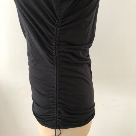 MICHAEL KORS black top 3/4 sleeve Size L runs smaller - Picture 3 of 6